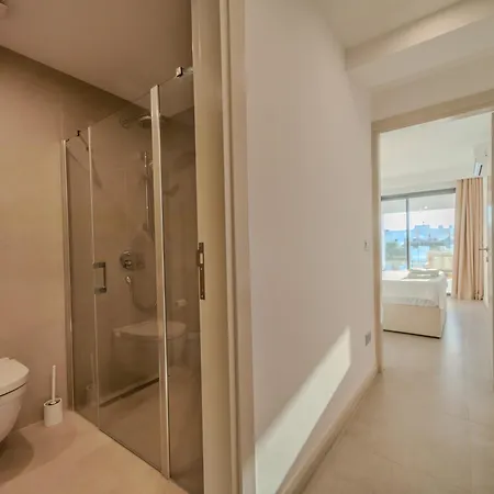 Comfortable Newly Built 2-bedroom Just By The Pool * Kyrenia (Northern Cyprus)